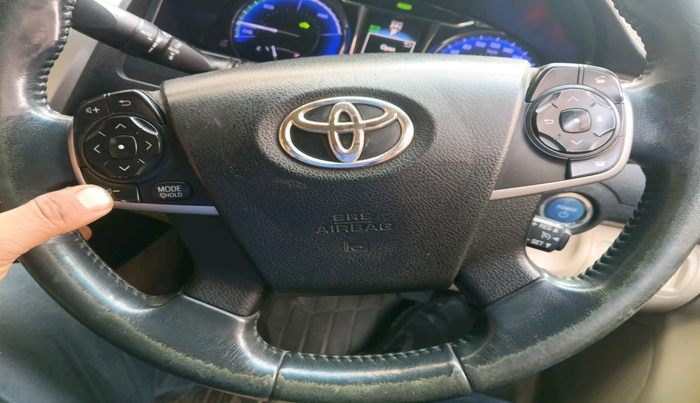 2017 Toyota Camry HYBRID, Hybrid, Automatic, 42,258 km, interior