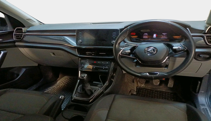 2023 Skoda KUSHAQ STYLE 1.0L TSI MT, Petrol, Manual, 18,930 km, interior