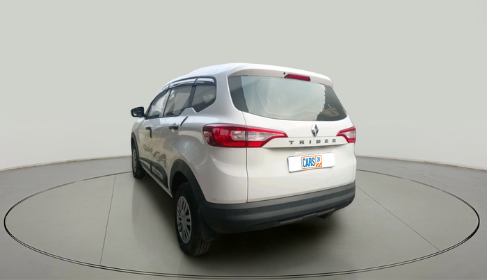 2024 Renault TRIBER RXE MT, Petrol, Manual, 5,317 km, exterior