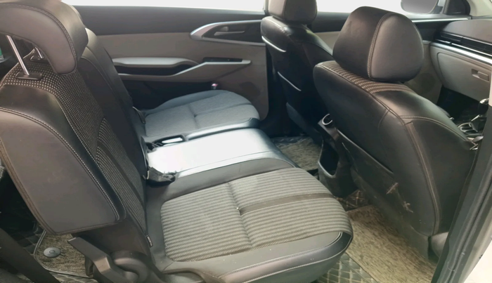 2022 KIA CARENS PRESTIGE 1.4 PETROL 7 STR, Petrol, Manual, 50,768 km, interior