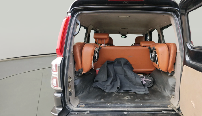 2011 Mahindra Scorpio VLX 2WD, Diesel, Manual, 1,49,560 km, exterior