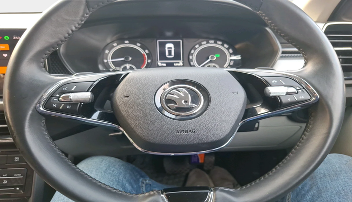 2023 Skoda KUSHAQ AMBITION 1.0L TSI AT, Petrol, Automatic, 17,756 km, interior