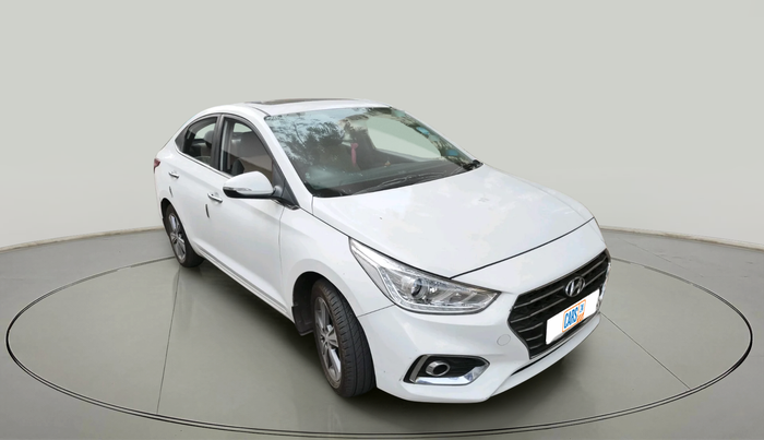 2017 Hyundai Verna 1.6 SX (O) CRDI MT, Diesel, Manual, 98,927 km, exterior