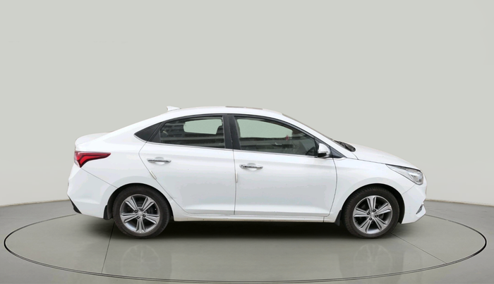 2017 Hyundai Verna 1.6 SX (O) CRDI MT, Diesel, Manual, 98,927 km, exterior