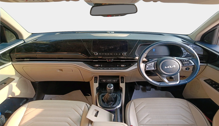 2022 KIA CARENS LUXURY PLUS 1.4 PETROL 7 STR, Petrol, Manual, 53,218 km, interior