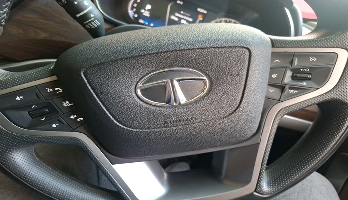 2022 Tata Harrier XZA PLUS 2.0L, Diesel, Automatic, 31,055 km, interior