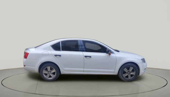 2016 Skoda Octavia AMBITION 1.4 TSI, Petrol, Manual, 1,06,063 km, exterior