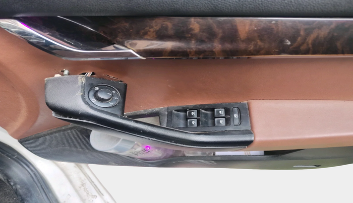 2016 Skoda Octavia AMBITION 1.4 TSI, Petrol, Manual, 1,06,063 km, interior