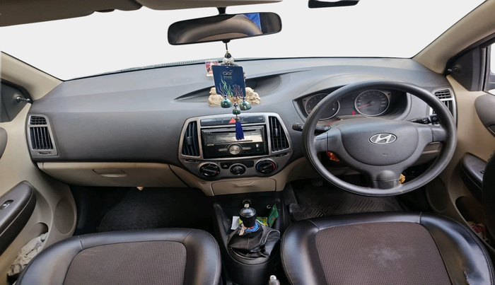 2013 Hyundai i20 MAGNA 1.2, Petrol, Manual, 53,513 km, interior