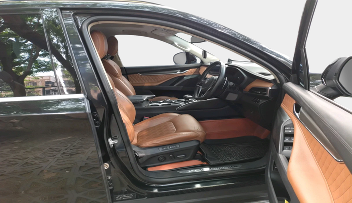 2021 MG GLOSTER SAVVY 6 STR 2.0 TWIN TURBO 4WD, Diesel, Automatic, 50,188 km, interior