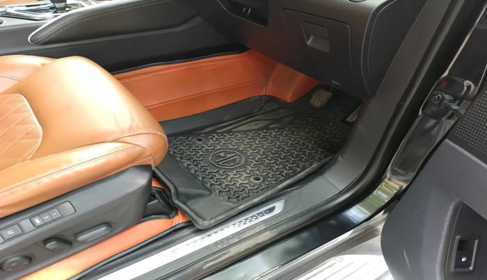 2021 MG GLOSTER SAVVY 6 STR 2.0 TWIN TURBO 4WD, Diesel, Automatic, 50,188 km, interior