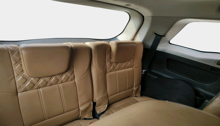 2019 Mahindra XUV500 W11, Diesel, Manual, 49,893 km, interior