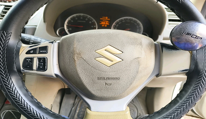 2012 Maruti Ertiga ZXI, Petrol, Manual, 1,02,620 km, interior