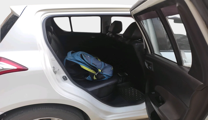 2012 Maruti Swift ZXI, Petrol, Manual, 13,974 km, interior