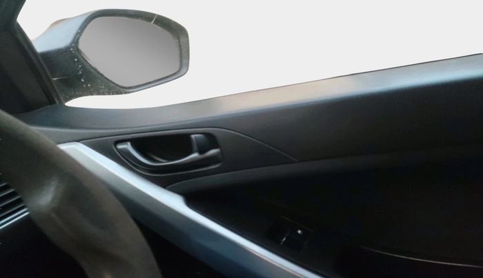 2022 Tata NEXON XE PETROL, Petrol, Manual, 66,236 km, interior