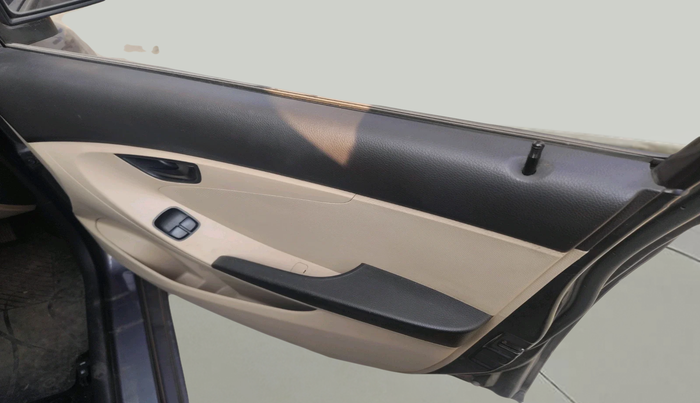 2015 Hyundai Eon ERA +, Petrol, Manual, 30,337 km, interior