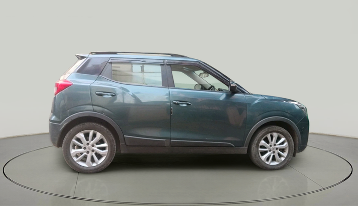 2021 Mahindra XUV300 W8 1.5 DIESEL, Diesel, Manual, 84,334 km, exterior