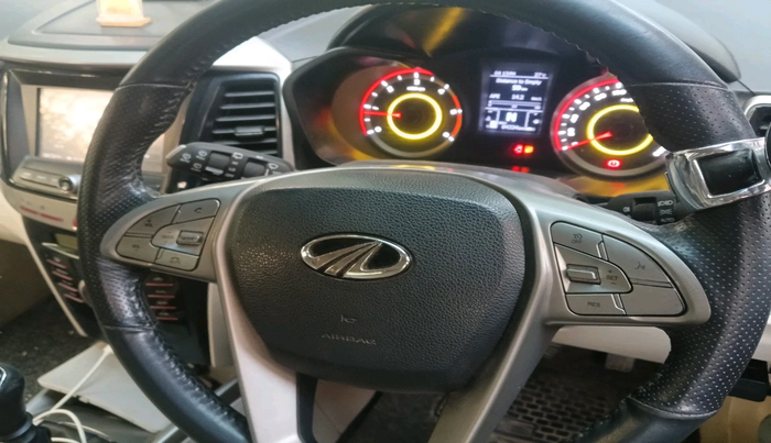 2021 Mahindra XUV300 W8 1.5 DIESEL, Diesel, Manual, 84,334 km, interior