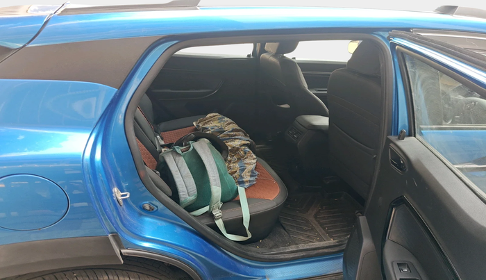 2024 Renault Kiger RXZ MT, Petrol, Manual, 4,612 km, interior