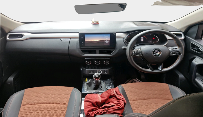2024 Renault Kiger RXZ MT, Petrol, Manual, 4,612 km, interior