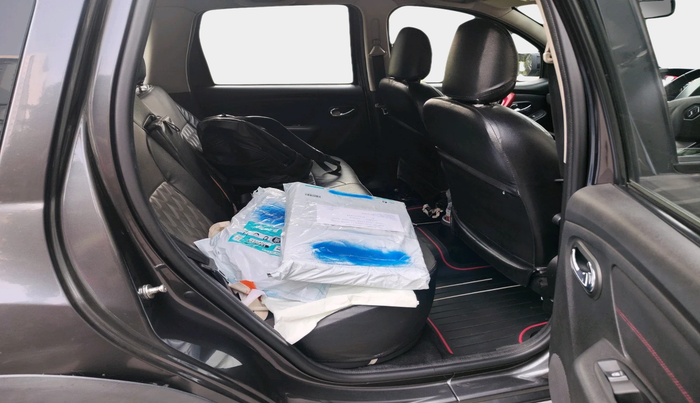 2018 Renault Duster 110 PS RXZ 4X4 MT DIESEL, Diesel, Manual, 64,316 km, interior