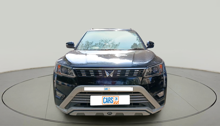 2023 Mahindra XUV300 W8 (O) 1.2 PETROL, Petrol, Manual, 26,647 km, exterior