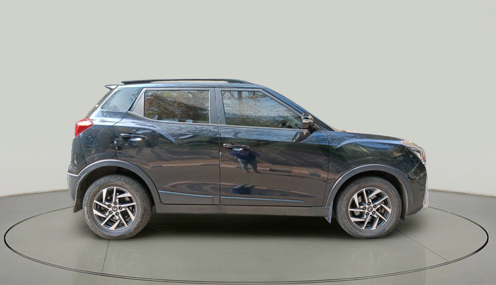 2023 Mahindra XUV300 W8 (O) 1.2 PETROL, Petrol, Manual, 26,647 km, exterior