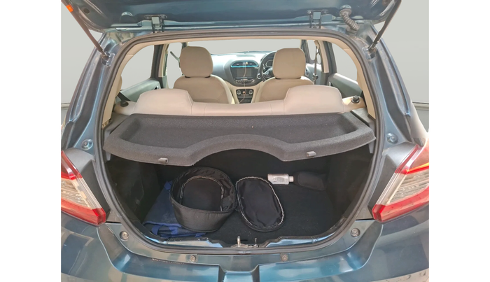 2023 Tata TIAGO EV XZ PLUS TECH LUX LONG RANGE, Electric, Automatic, 33,950 km, exterior