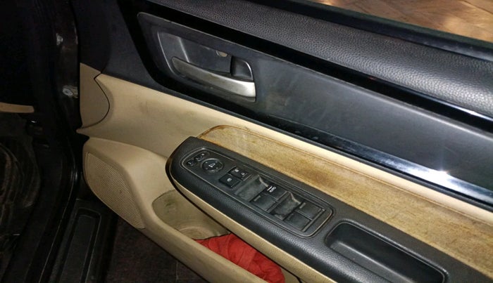 2018 Honda Amaze 1.5L I-DTEC VX, Diesel, Manual, 1,00,058 km, interior