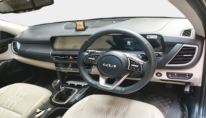 2023 KIA SELTOS  HTX 1.5 PETROL MT, Petrol, Manual, 5,589 km, interior