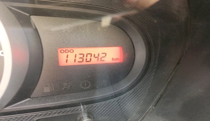 2011 Ford Figo TITANIUM 1.4 DIESEL, Diesel, Manual, 1,13,042 km, interior