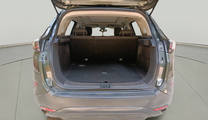 2021 Tata Harrier XZA PLUS 2.0L, Diesel, Automatic, 68,391 km, exterior