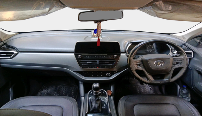 2021 Tata Harrier XZA PLUS 2.0L, Diesel, Automatic, 68,391 km, interior