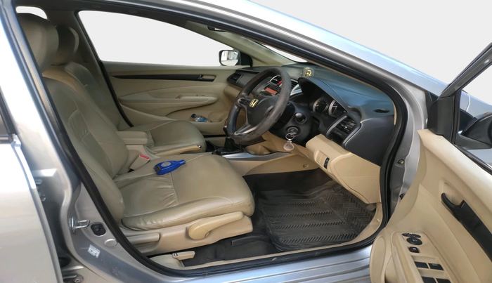 2013 Honda City 1.5L I-VTEC S MT, Petrol, Manual, 1,13,350 km, interior