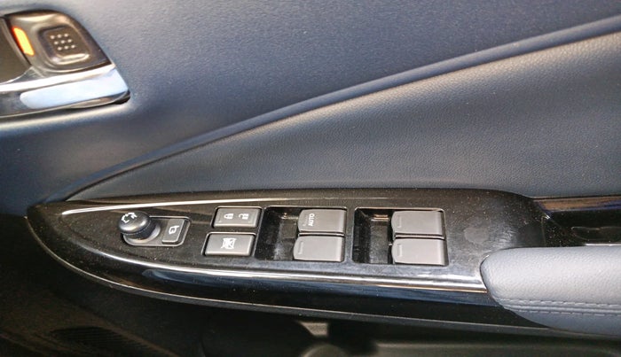 2025 Maruti Baleno ZETA PETROL 1.2, Petrol, Manual, 5,634 km, interior