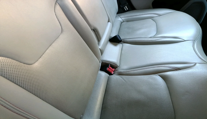 2019 Jeep Compass LIMITED PLUS DIESEL, Diesel, Manual, 1,06,004 km, interior