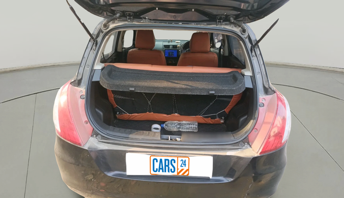 2013 Maruti Swift LXI, Petrol, Manual, 93,290 km, exterior