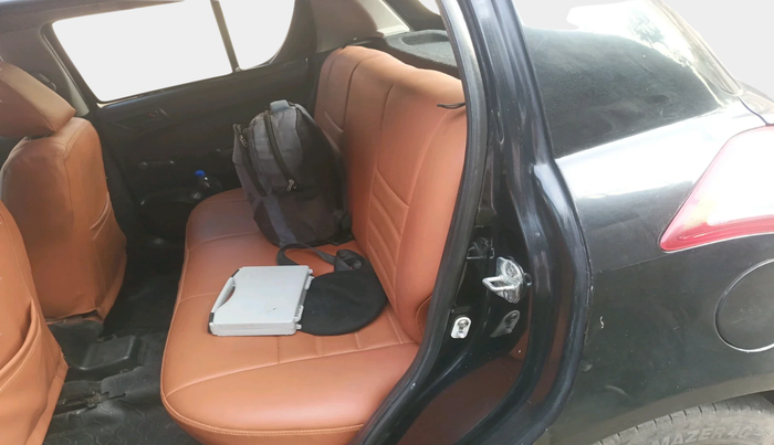 2013 Maruti Swift LXI, Petrol, Manual, 93,290 km, interior