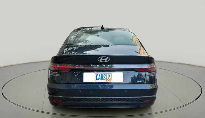 2023 Hyundai Verna  SX 1.5 MPI IVT, Petrol, Automatic, 27,850 km, exterior