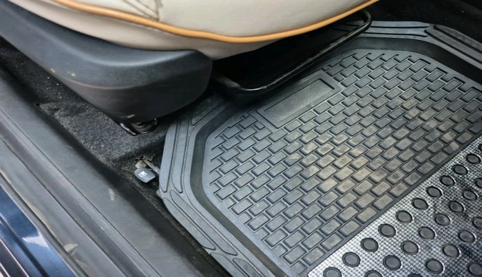 2023 Hyundai Verna  SX 1.5 MPI IVT, Petrol, Automatic, 27,850 km, interior