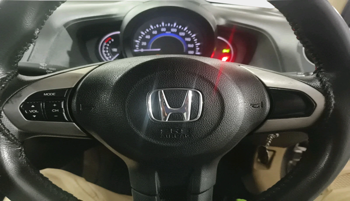 2015 Honda Brio VX MT, Petrol, Manual, 24,329 km, interior