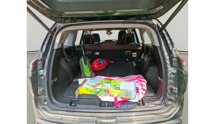 2022 Jeep MERIDIAN LIMITED (O) 4X2 AT, Diesel, Automatic, 41,151 km, exterior