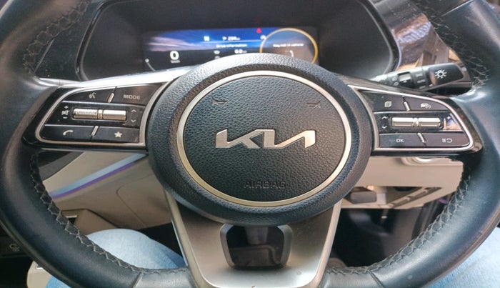 2023 KIA CARENS LUXURY PLUS 1.5 IMT PETROL, Petrol, Manual, 28,231 km, interior