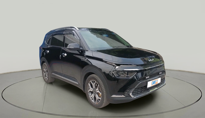 2023 KIA CARENS LUXURY PLUS 1.5 IMT PETROL, Petrol, Manual, 18,004 km, exterior