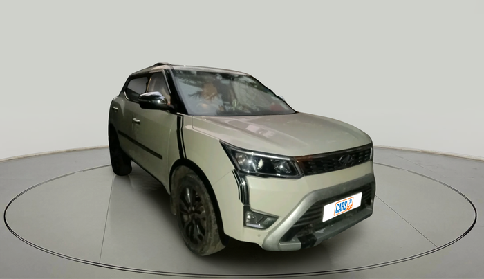2020 Mahindra XUV300 W8 (O) 1.2 PETROL, Petrol, Manual, 23,997 km, exterior