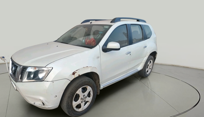 2014 Nissan Terrano XL (D), Diesel, Manual, 1,68,297 km, exterior