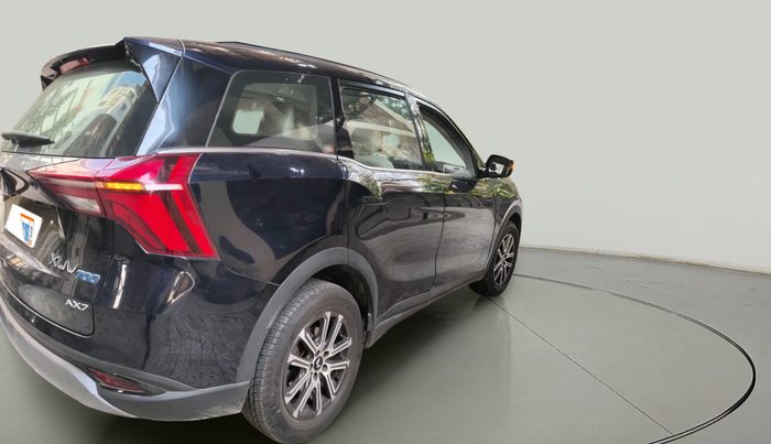 2024 Mahindra XUV700 AX 7 P MT 7 STR, Petrol, Manual, 9,764 km, exterior