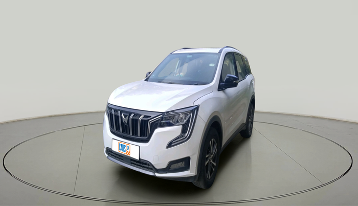 2022 Mahindra XUV700 AX 5 D AT 7 STR, Diesel, Automatic, 1,08,075 km, exterior