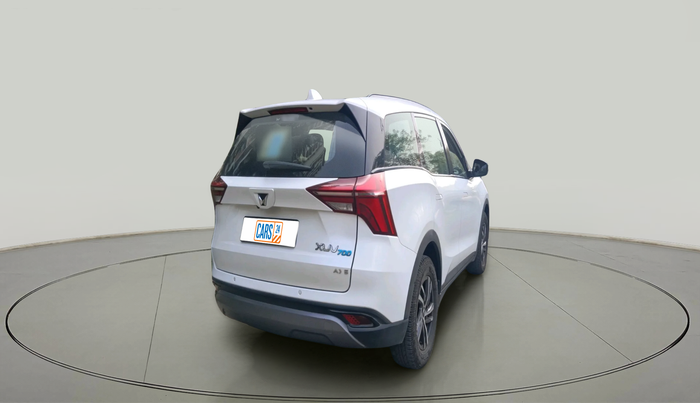 2022 Mahindra XUV700 AX 5 D AT 7 STR, Diesel, Automatic, 1,08,075 km, exterior