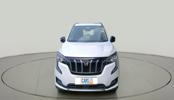 2022 Mahindra XUV700 AX 5 D AT 7 STR, Diesel, Automatic, 1,08,075 km, exterior